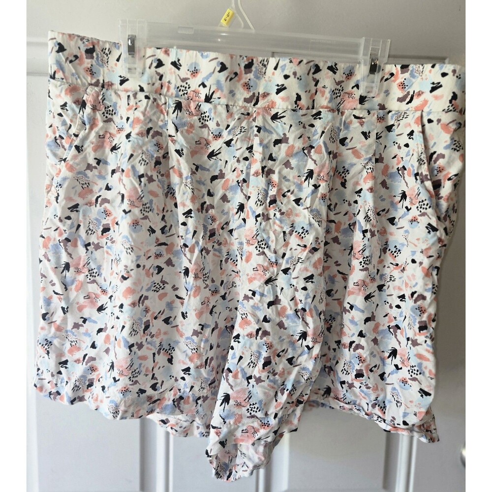 Torrid Womens Challis Shorts So Abstracted Dew Size 2X